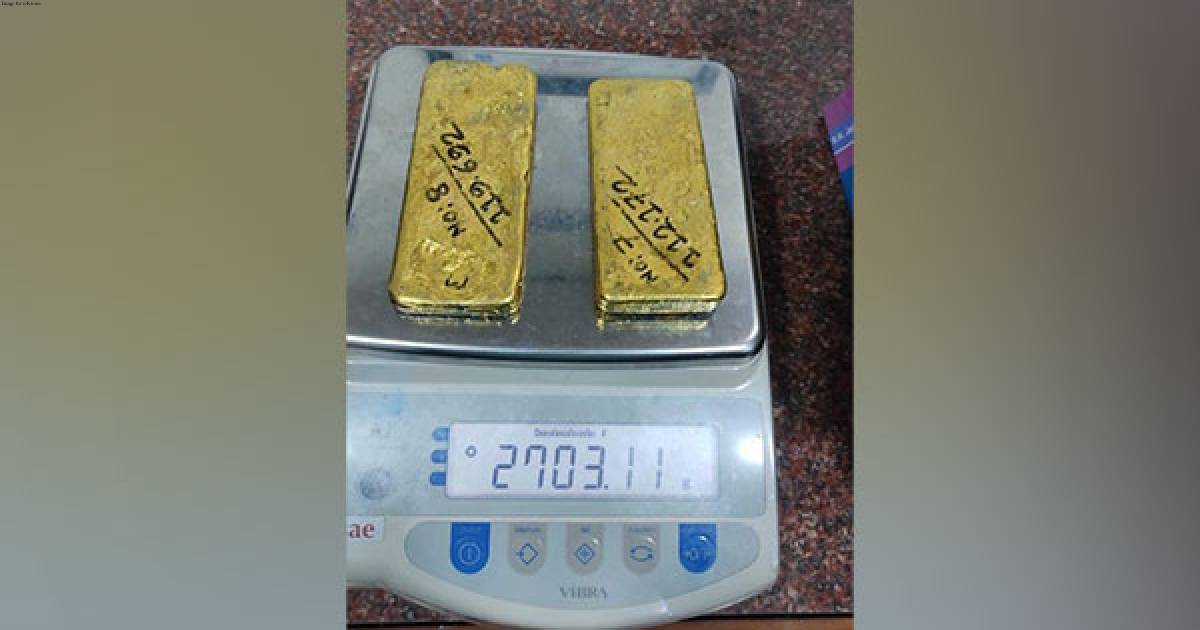 DRI busts gold smuggling syndicate, seizes 31.7 Kg gold worth Rs 19 crore